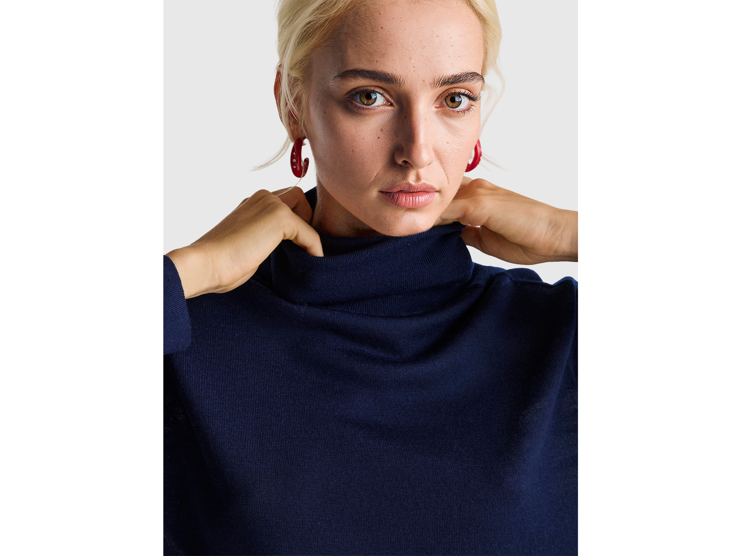 TURTLE NECK SWEATER Women image number 4